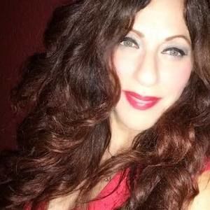 Meet your Posher, Valerie